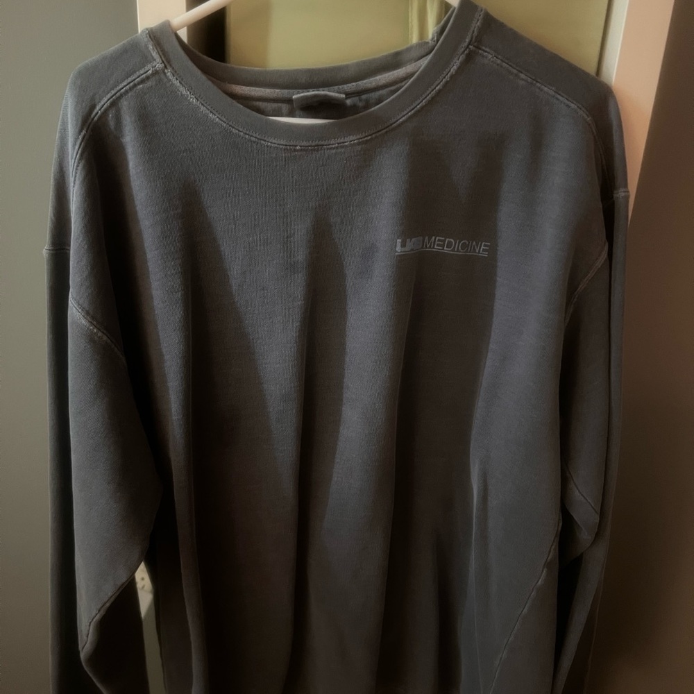 Men's Gray Sweater